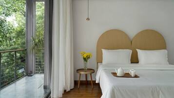 In-room safe, iron/ironing board, free WiFi