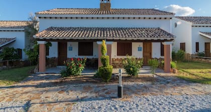 Scenic Bungalow Retreat in Pozo Alcon