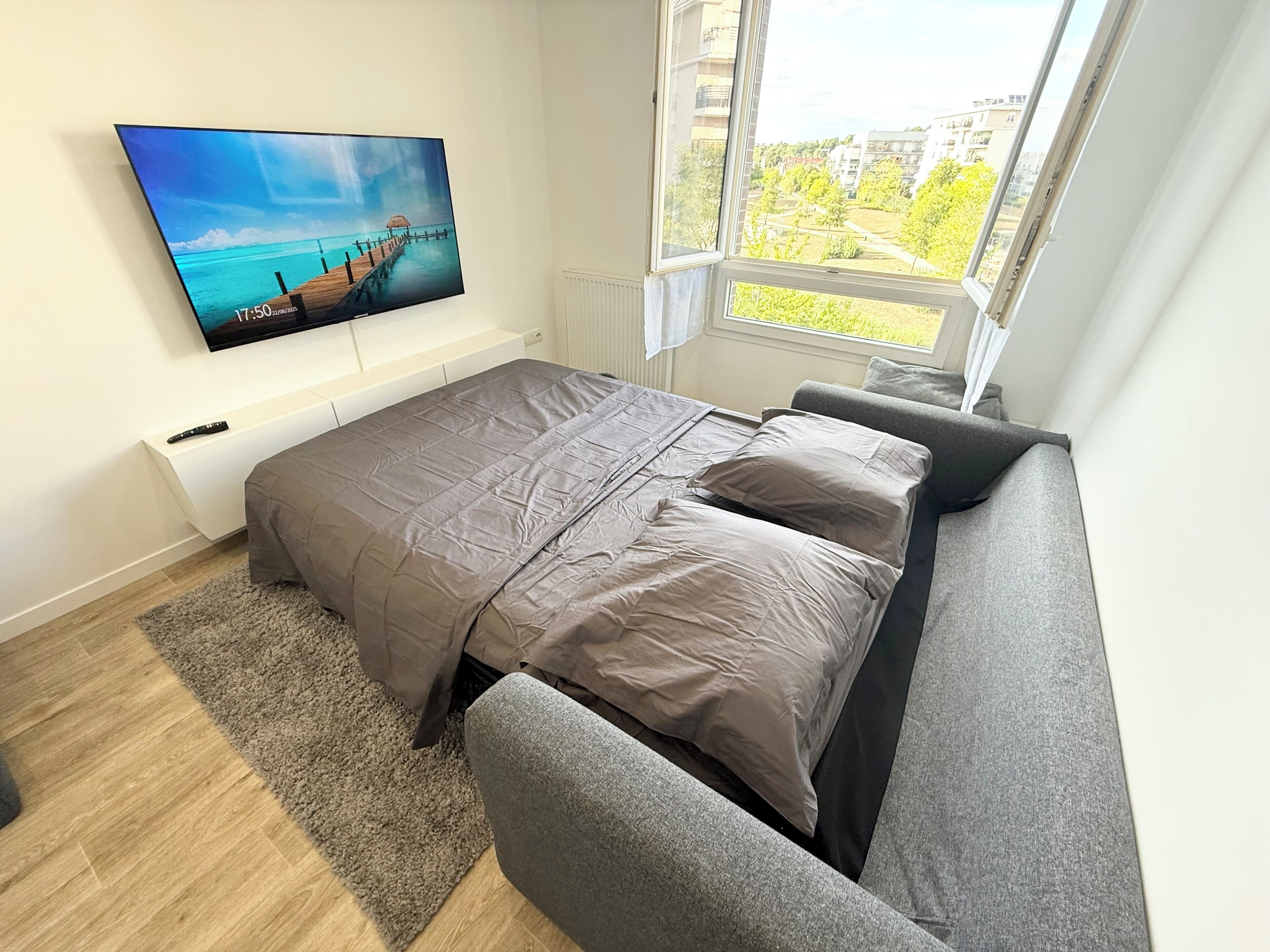 1 bedroom, iron/ironing board, WiFi, bed sheets