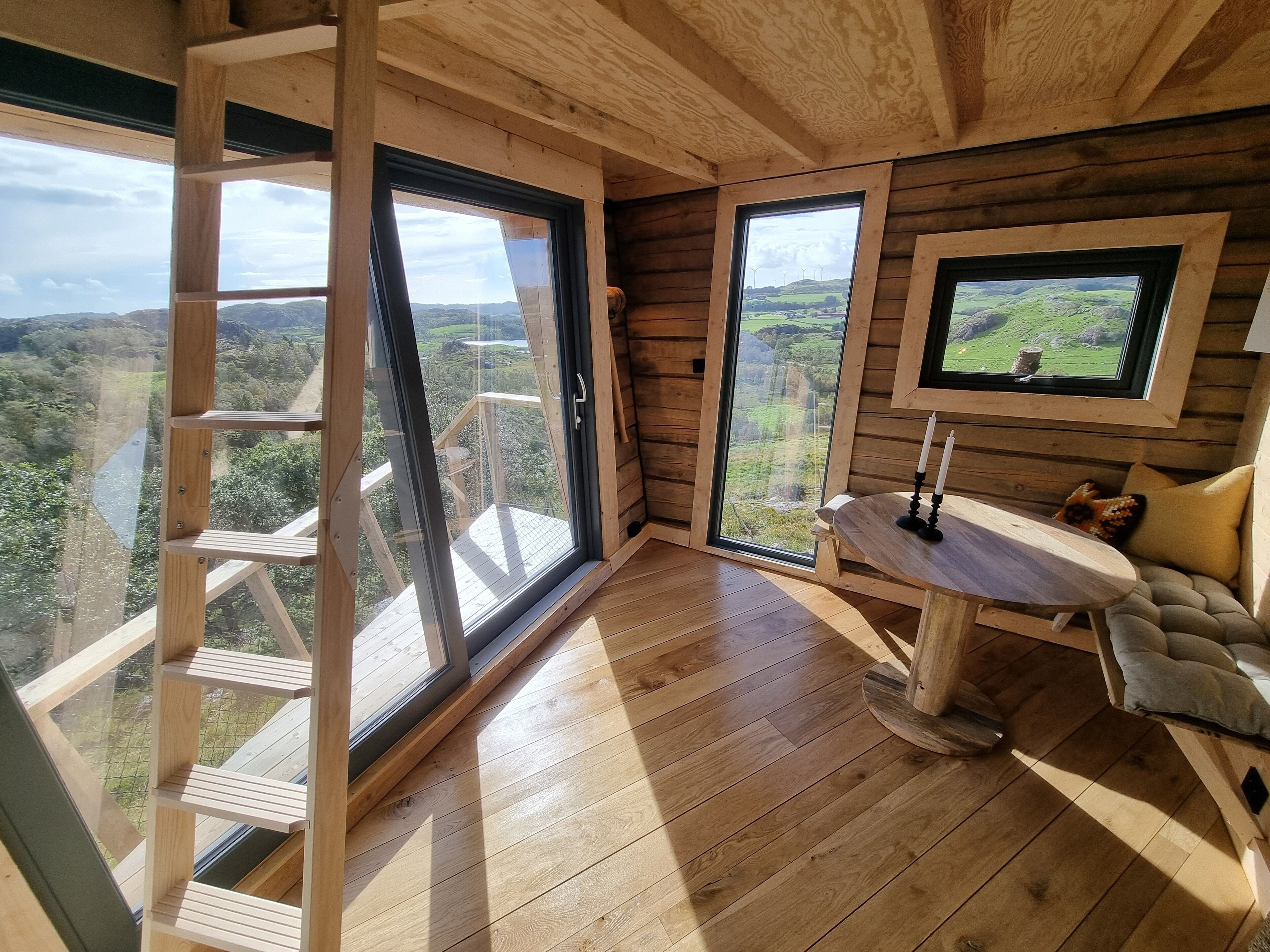 小屋, 山景 | 房內用餐區