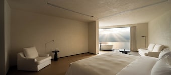 YS Seaview Hotel