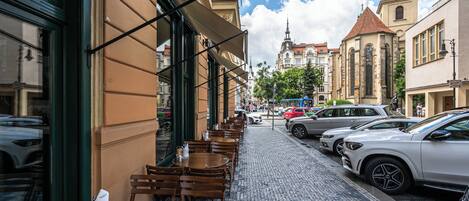 Restauration extérieure