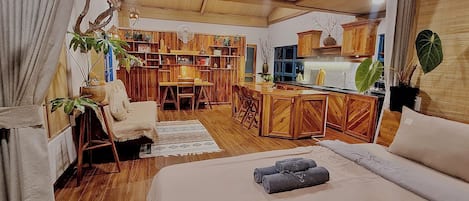 家庭開放式客房 | 室內細部