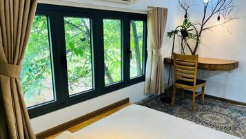 Escritorio y wifi gratis