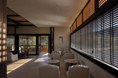 Shangri-La Bandu Xingye Muge Manor Hotel