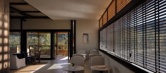 Shangri-La Bandu Xingye Muge Manor Hotel