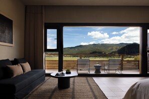 Chambre Double Supérieure, vue colline