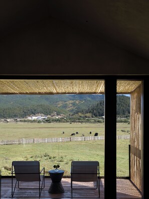 Chalet Classique, vue colline | Bureau, espace de travail pour ordinateur portable, Wi-Fi gratuit