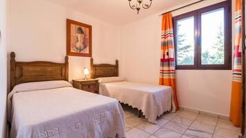 2 bedrooms, free WiFi