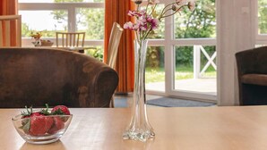 Unclassified image, 3 of 45, button - 4 Star Holiday Home in Friedrichkoog (Friedrichskoog)