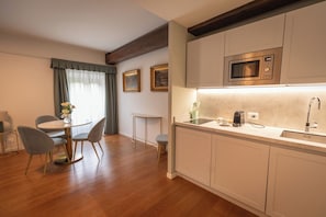 Premier Apartment