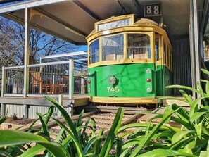 Property grounds - Yarra Valley Tram Stay (Lilydale)