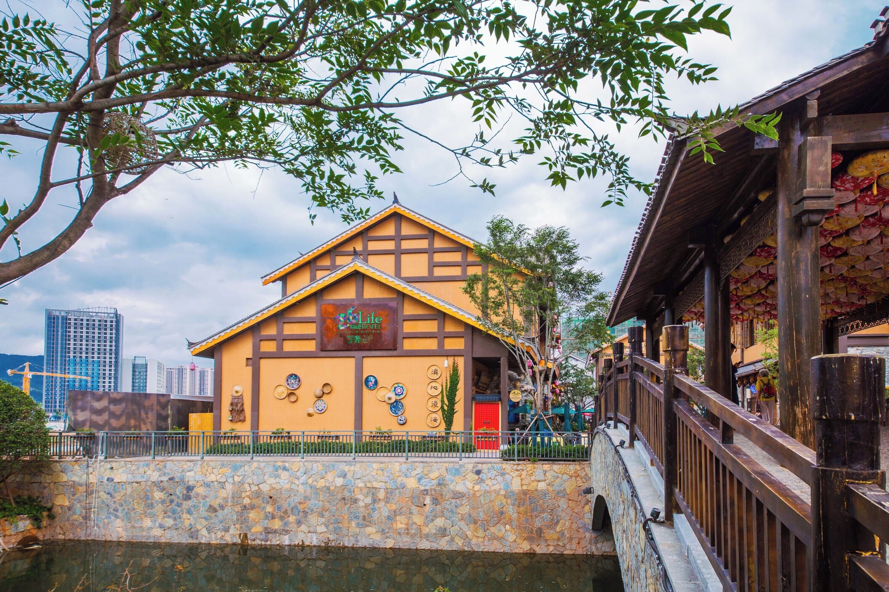 Ngoại thất