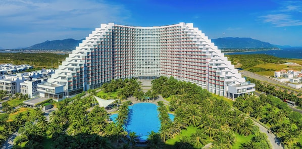 Front of property - The Grand Arena Cam Ranh Hotel & Resort (Cam Ranh)