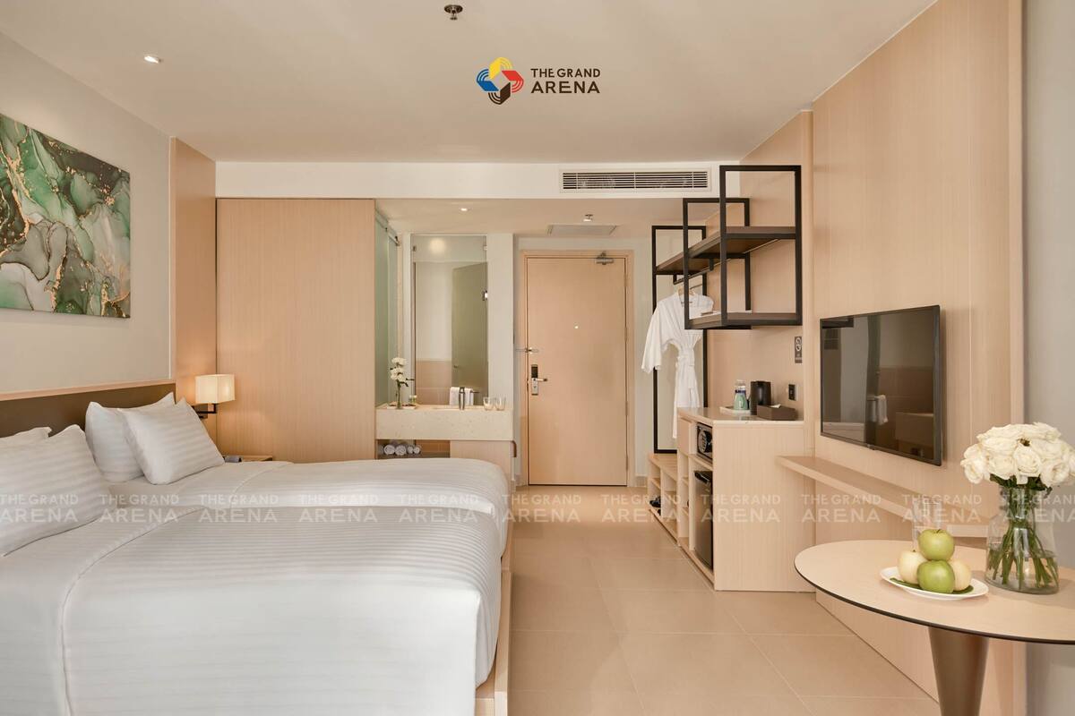 Minibar, in-room safe, desk, blackout drapes