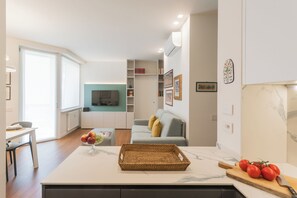 Apartamento (1 Bedroom) | Cocina privada | Microondas, horno, placa de cocina y lavavajillas