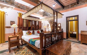 In-room safe, desk, laptop workspace, free WiFi - Shrisiddhpuram (Kumbhalgarh)