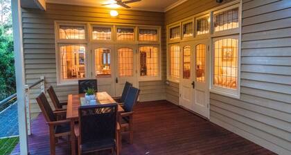 ROSEBERY COTTAGE - PREMIUM LUXURY ACCOMMODATION IN THE BEAUTIFUL YARRA VALLEY