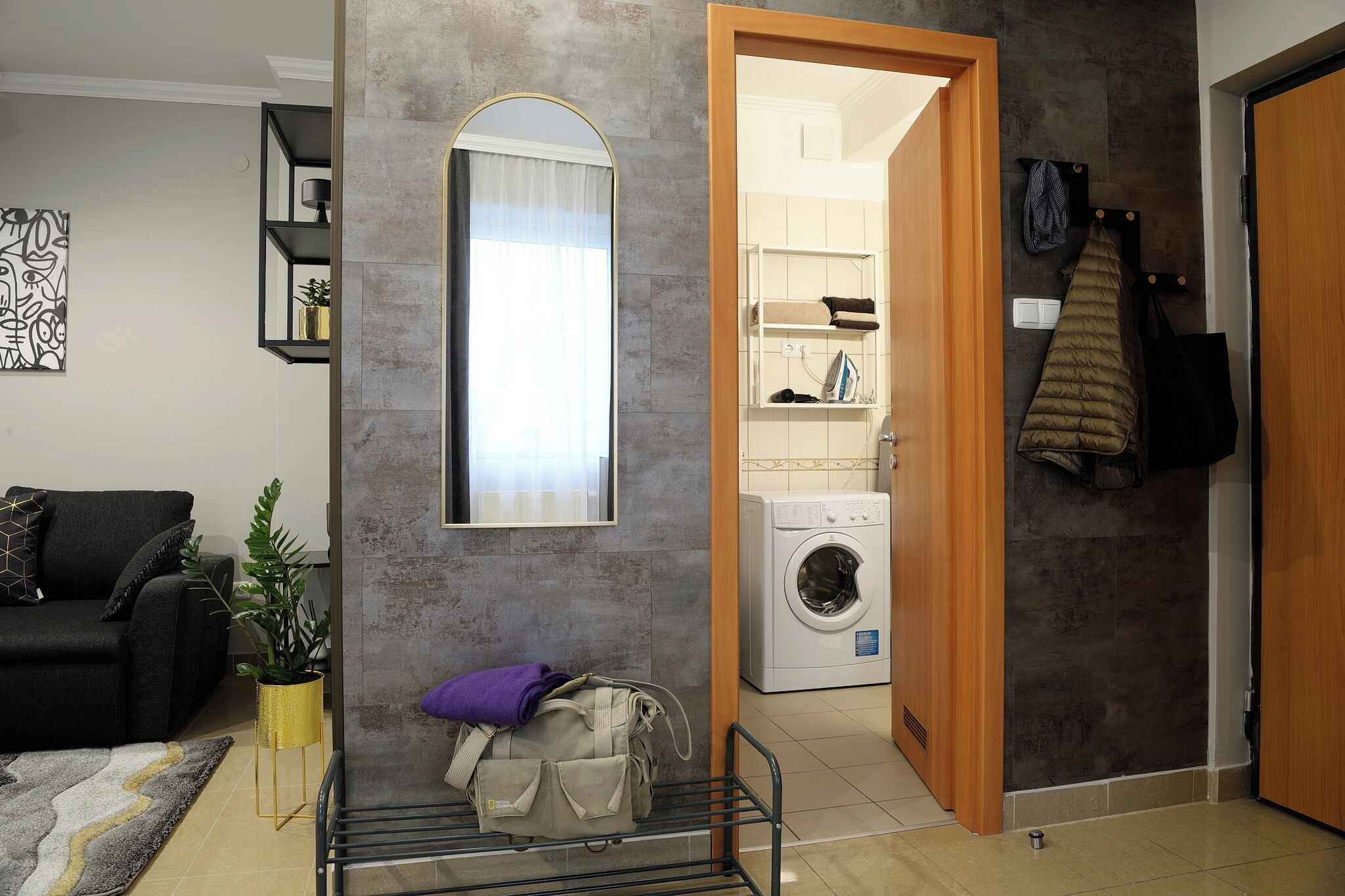 Superior Apartment, Balcony, Courtyard View | Living area