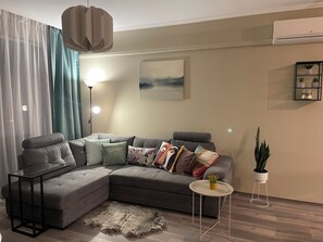 Căn hộ Superior, ban công, quang cảnh thành phố | Khu phòng khách