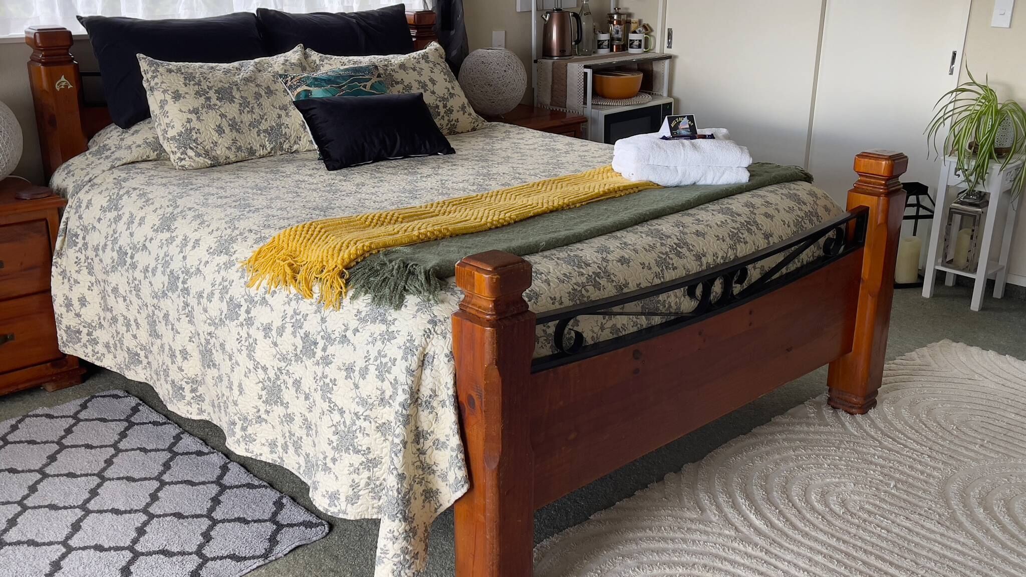 1 bedroom, WiFi, bed sheets