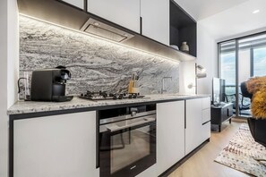 Fridge, microwave, oven, stovetop