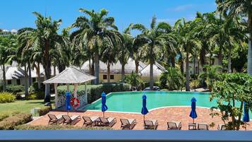 Alberca al aire libre