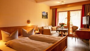 Dobbeltrom – comfort, balkong, fjellutsikt