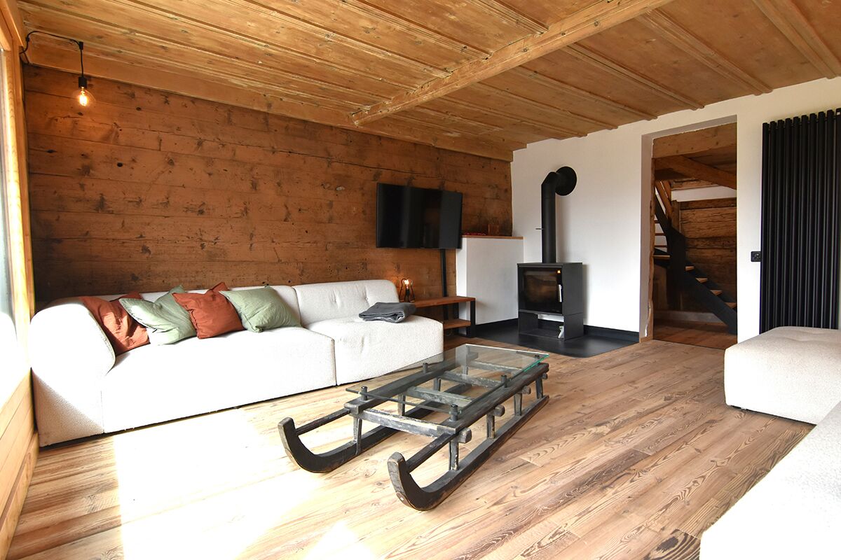 Tga Franzestg Meeting Of History And Comfort In The Alpine Village Of Riom - Savognin