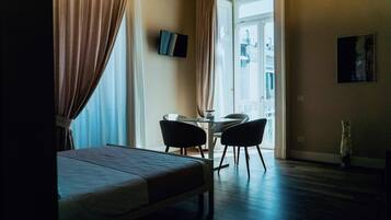 1 bedroom, free WiFi, bed sheets