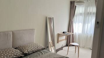 1 bedroom, internet, bed sheets