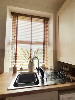 Microwave, oven, dishwasher