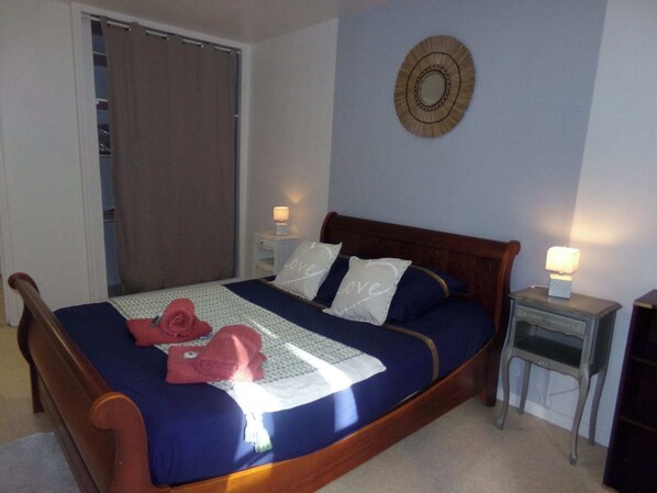 1 bedroom, free WiFi, bed sheets