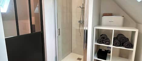 Dusche, Haartrockner