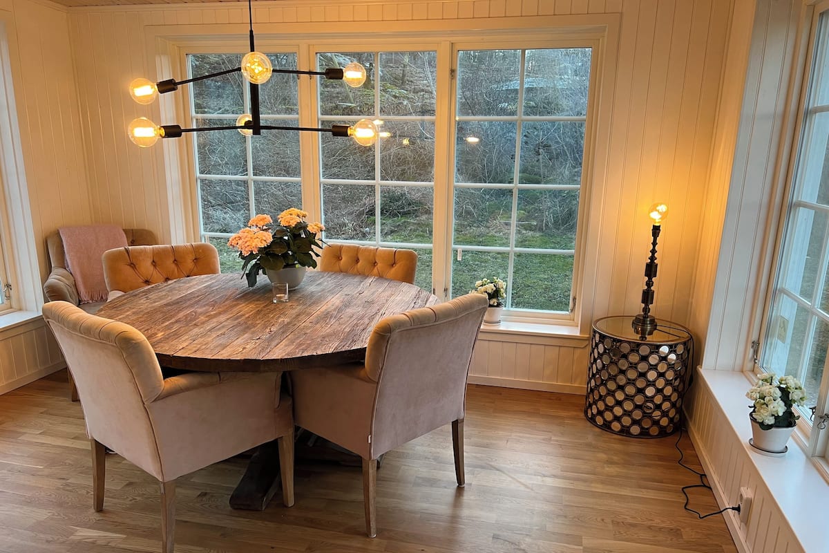 House, Patio, Garden View | Private kitchen