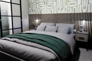 Double Room | In-room safe, free WiFi, bed sheets