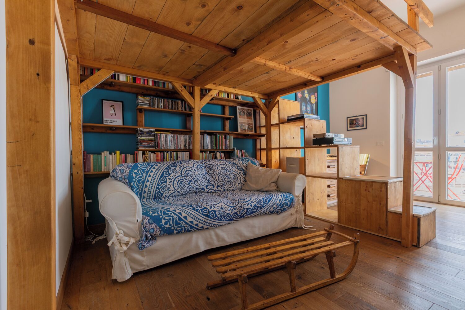 Apartemen Basic | Area keluarga | Televisi 30-inci dengan saluran TV digital