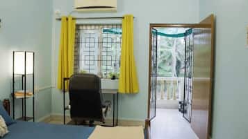 2 slaapkamers, een strijkplank/strijkijzer, wifi, beddengoed