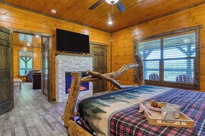 5 bedrooms, free WiFi, bed sheets, wheelchair access - Indoor Pool, Game Room, Theater, Hot Tub & Views Near Dollywood | Crimson Crest (Sevierville)