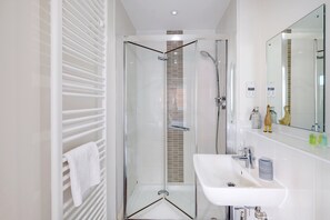 Maison Familiale | Salle de bain