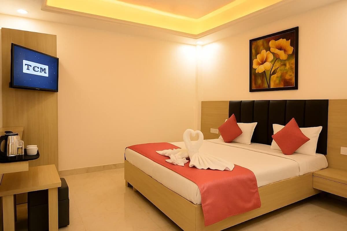 Deluxe Room | Desk, laptop workspace, free WiFi