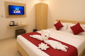 Standard Room | Desk, laptop workspace, soundproofing, free WiFi - Hotel Kanha Inn (Faizabad)