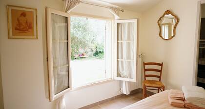LaPetite Maison Abigail, Peaceful home in Avignon