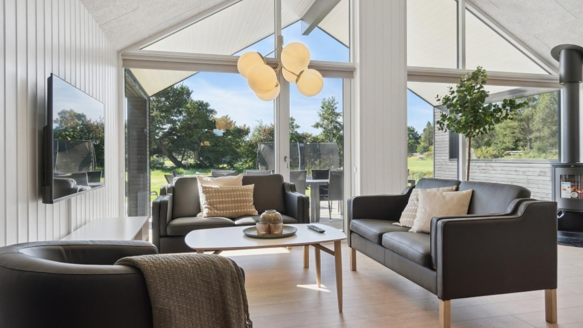 Takka, pöytäjalkapallopöytä, pöytätennispöytä