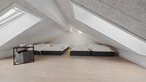 8 bedrooms, free WiFi