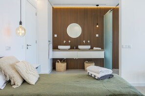 4 Schlafzimmer, kostenloses WLAN, Bettwäsche