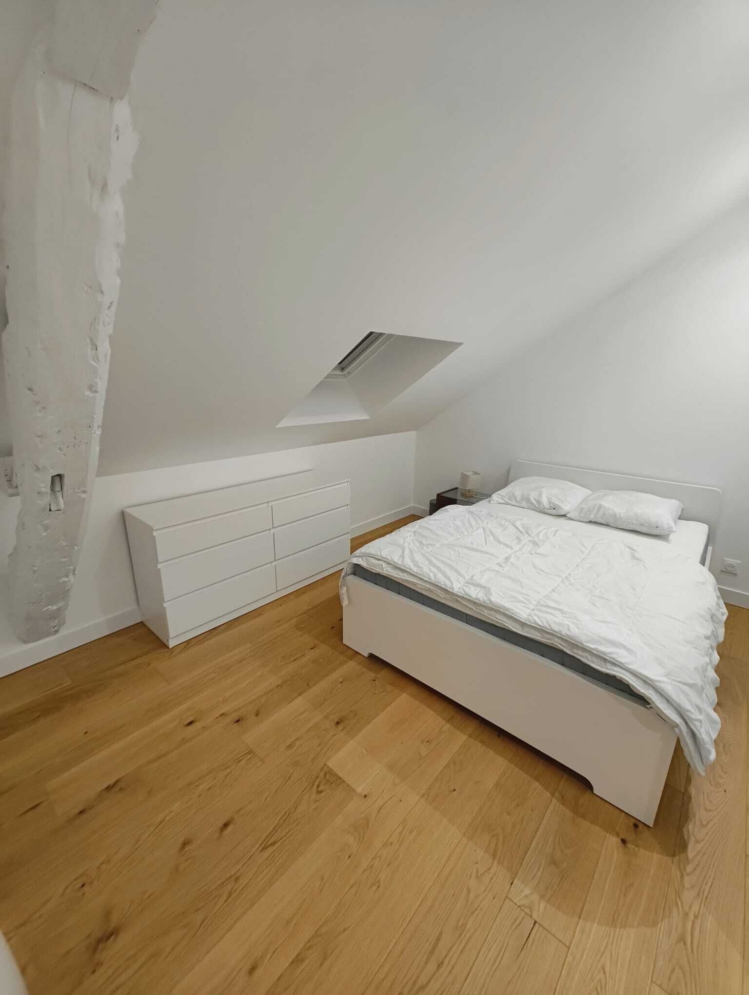 6 slaapkamers, een bureau, gratis wifi, beddengoed