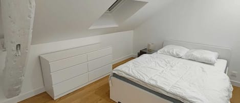 6 chambres, bureau, Wi-Fi gratuit, draps fournis