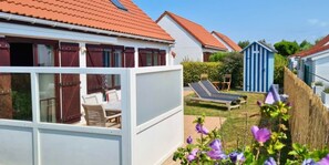 Terrace/patio - Vacation home in De Haan - Beachhouse68 (De Haan)