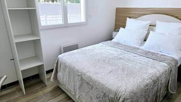 1 chambre, coffres-forts dans les chambres, Wi-Fi